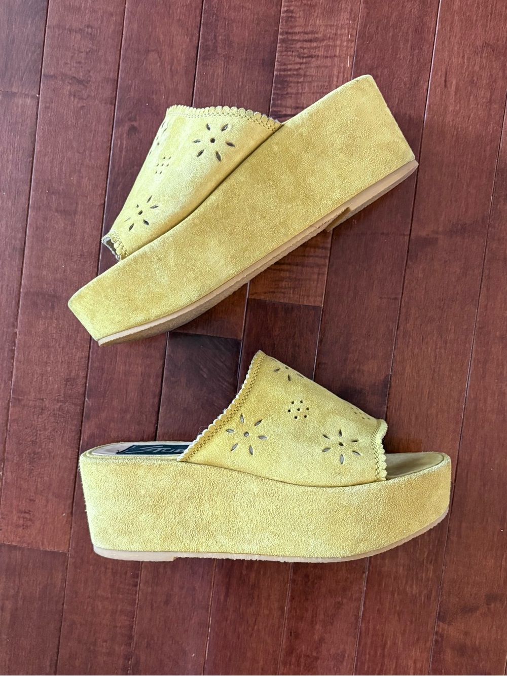 Vintage Y2K 90s Chartreuse Suede Platform Slide Sandals
